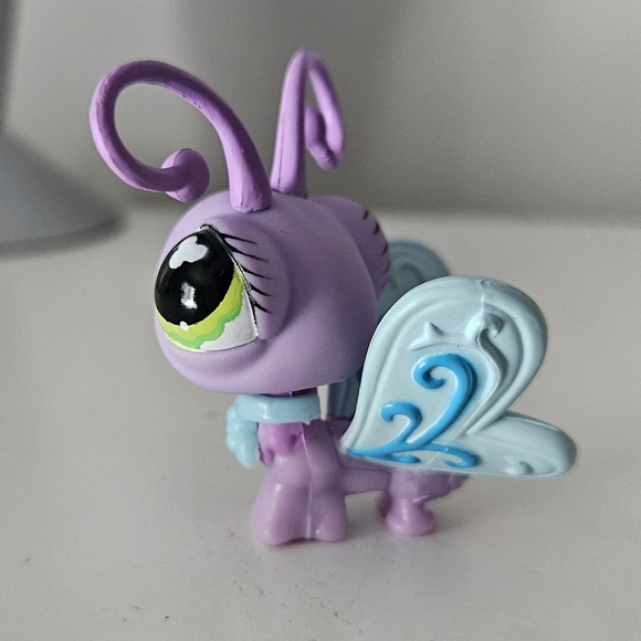 Littlest Pet Shop #478 & #497 Butterflies - Picture 5 of 11